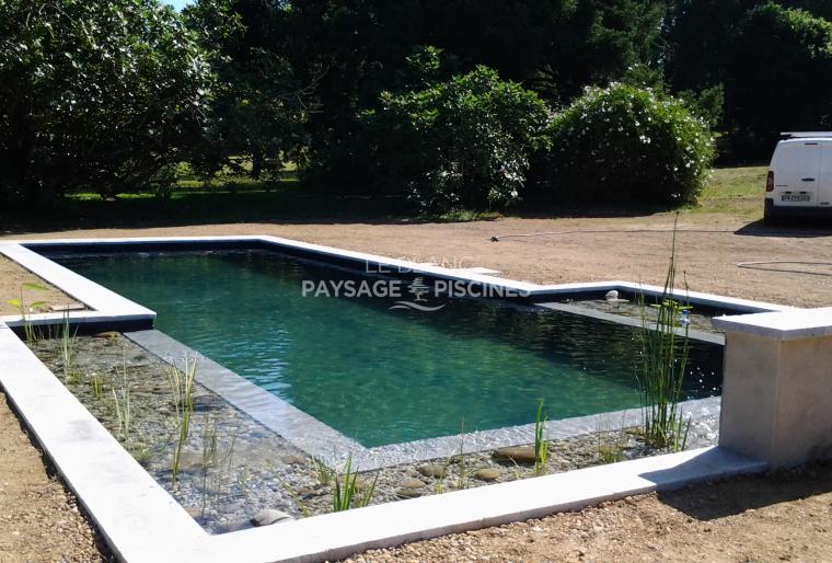 REALISATION PISCINE NATURELLE - MOULEDOUS 65 -