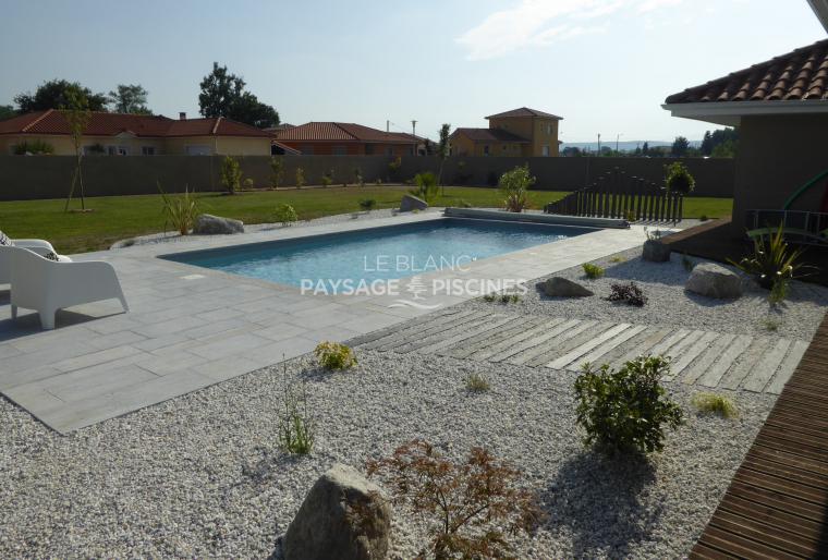 Aménagement Paysager de style contemporain autour piscine - BAZET 65 -